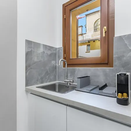 White - Duomo - 6 Posti 아파트