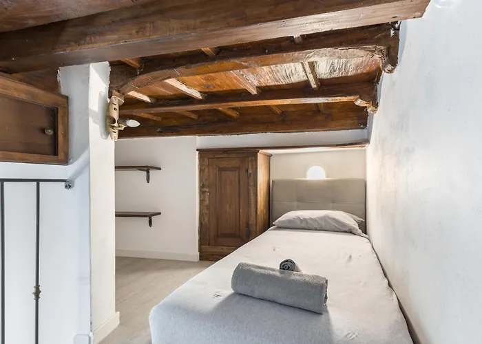 White - Duomo - 6 Posti Apartment Mailand
