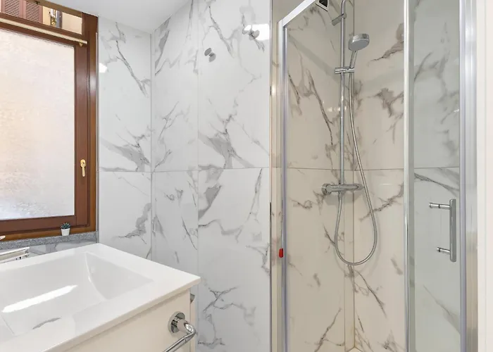 Apartment White - Duomo - 6 Posti *