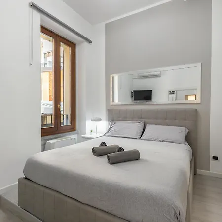 Apartman White - Duomo - 6 Posti